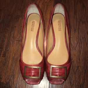 Kenneth Cole Reaction Kitten Heels